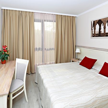 White Rock Castle Suite Hotel & Spa Μπαλτσίκ Εξωτερικό φωτογραφία