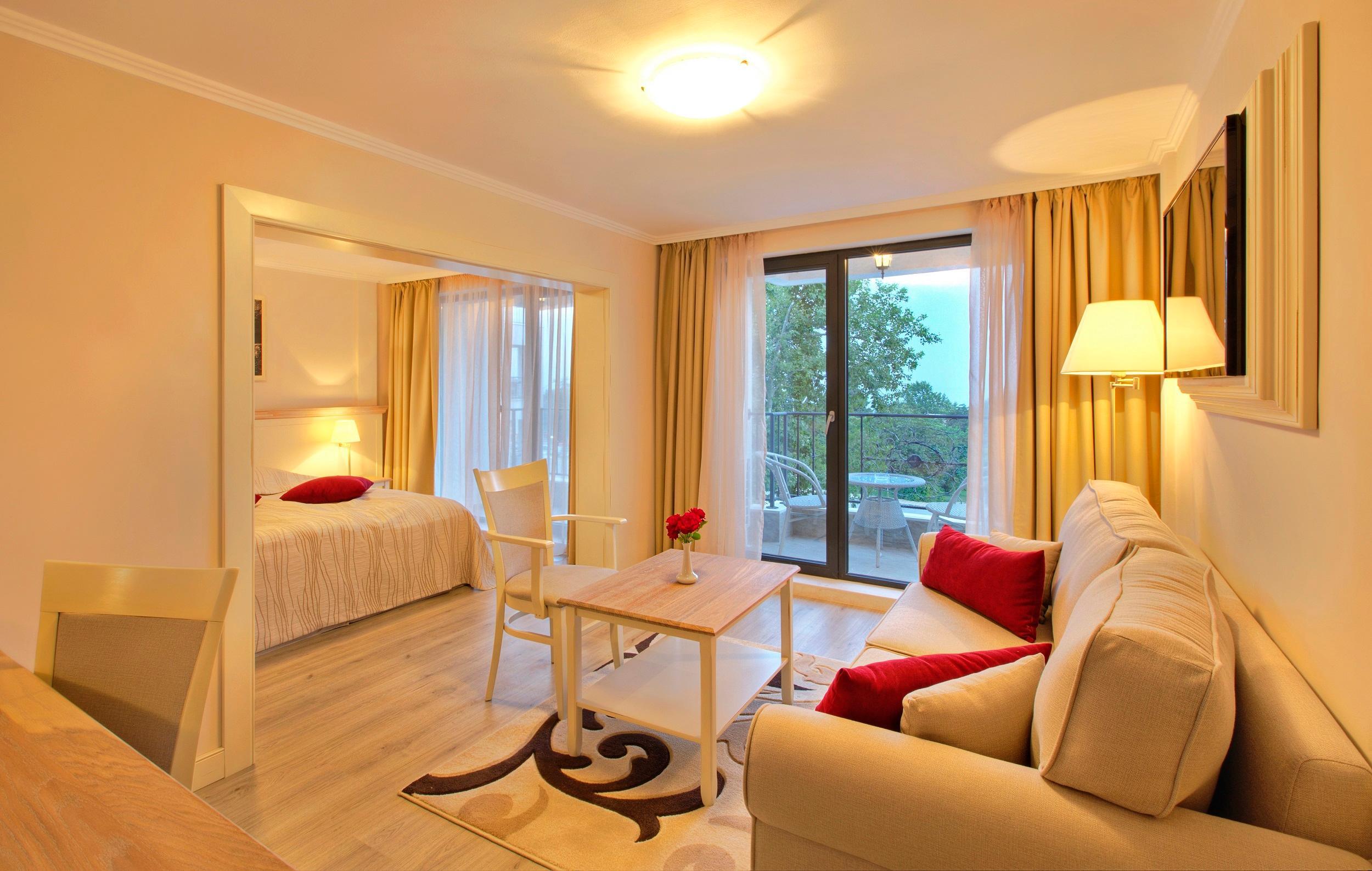 White Rock Castle Suite Hotel & Spa Μπαλτσίκ Εξωτερικό φωτογραφία